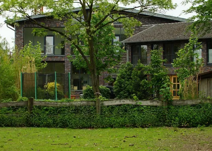 Gaestewohnung Hardinghaus Am Teich